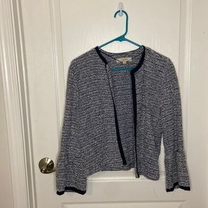 Tweed blue blazer with ruffled sleeves